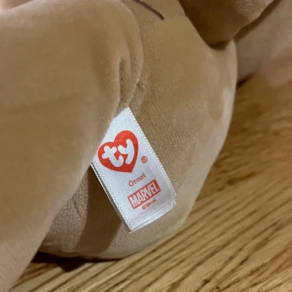 Marvel Groot - Picture 5 of 5